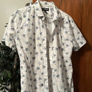 Express Button Down